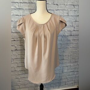 Chic Women's Beige Blouse
